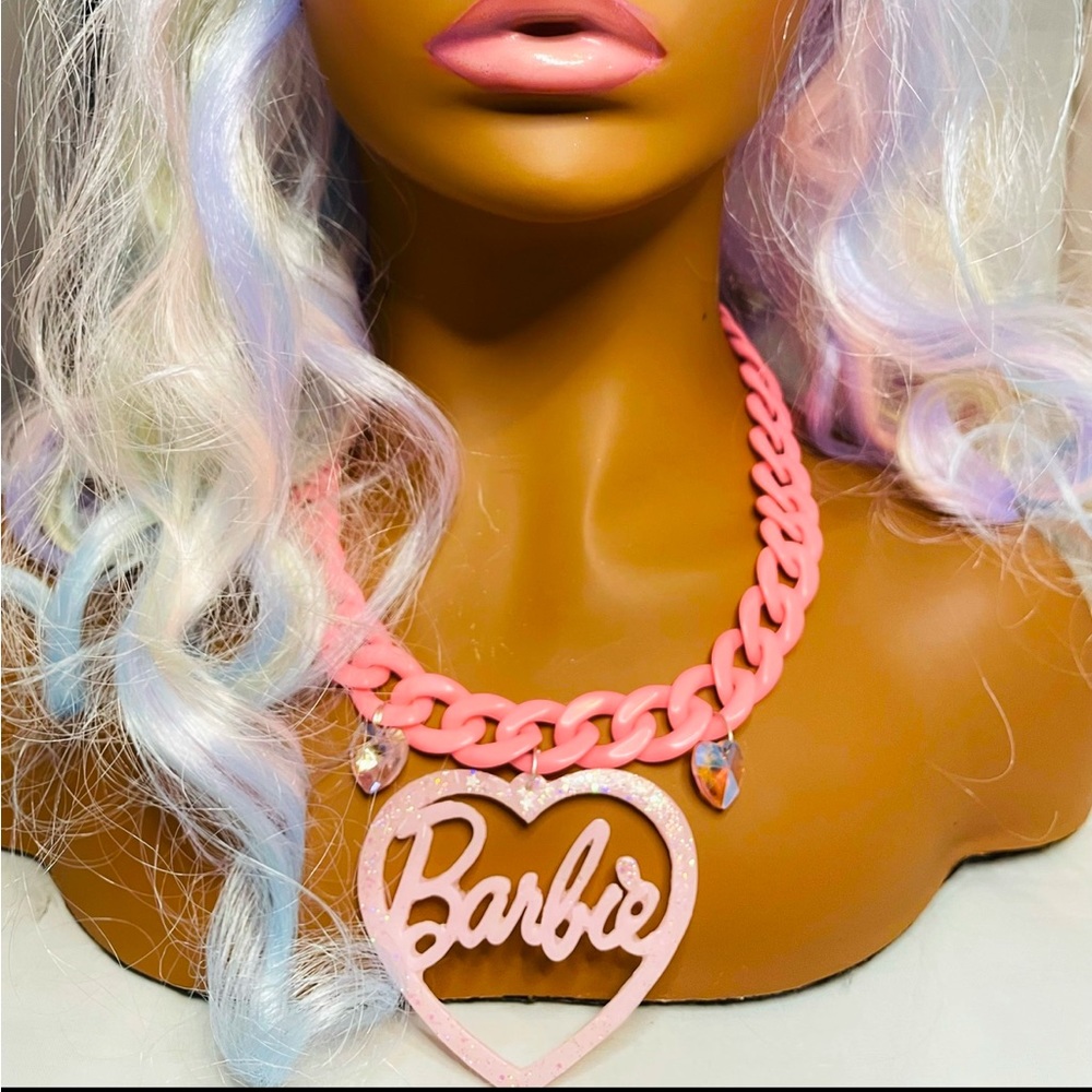 Barbie necklace - Picture 6 of 6